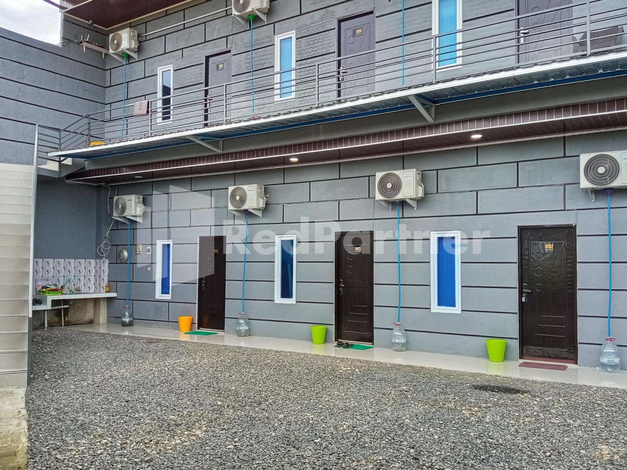Cerry Village Near Rs Mitra Siaga Tegal Redpartner Exterior photo